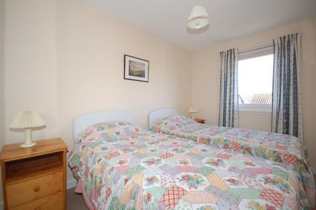 Twin Bedroom