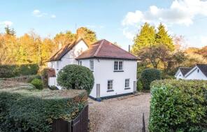 2, Keepers Cottages, Castle Lane, Budleigh Salterton EX9 7AW