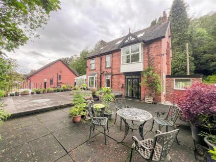 Lake Road, Rudyard, Leek, ST13 8RN