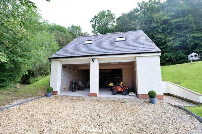 Double Garage
