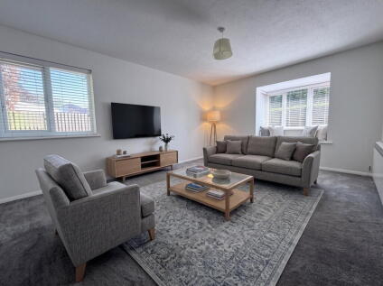 Bracken Close, Bookham, KT23
