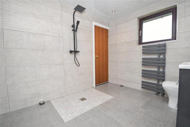 3 bed Detached for sale Image 7
