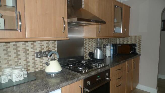 MODERN KITCHEN