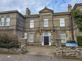 37, Fair Close, Beccles NR34 9QR