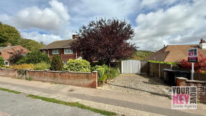 8, Chilton Way, Dover CT17 0QA