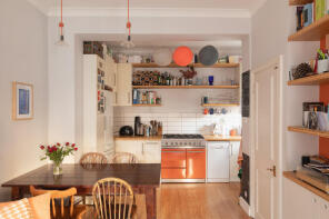 45d, Grosvenor Park, London SE5 0NH