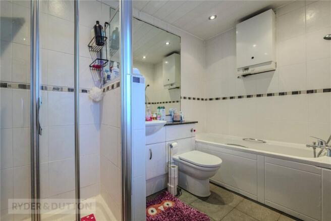 3 bed Semi-Detached for sale Image 12