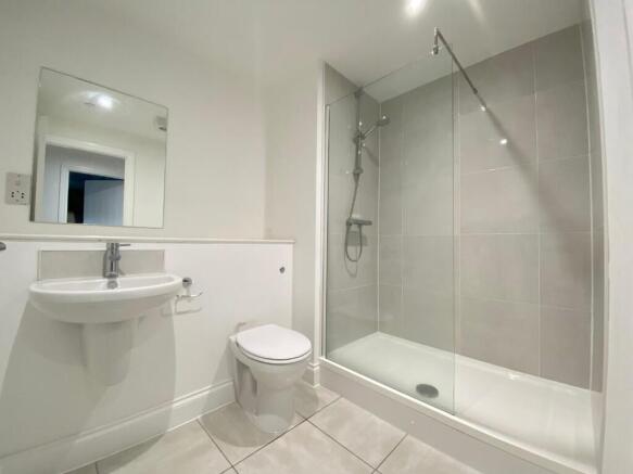 1 bed Apartment to rent Image 7