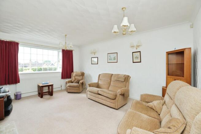 2 bed Bungalow for sale Image 8