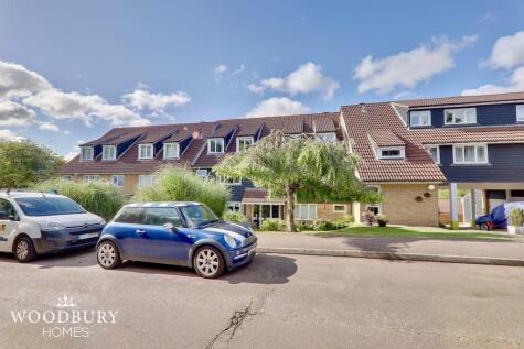 Copper Beech Court, Goldings Road, Loughton, IG10