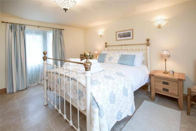 Bedroom 1 (Pic 2)