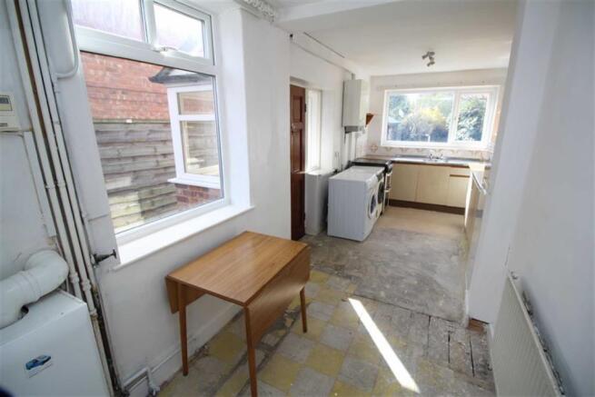 DINING KITCHEN