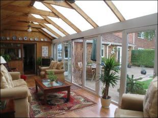Sun Lounge (view 2)