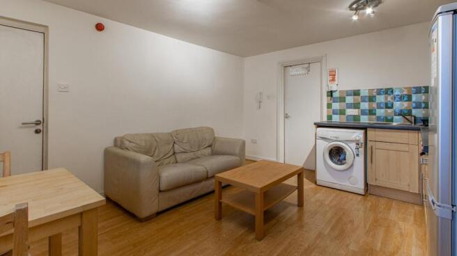 Minister Street 27, 2-3.jpg