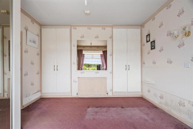 2 bed Detached Bungalow for sale Image 8