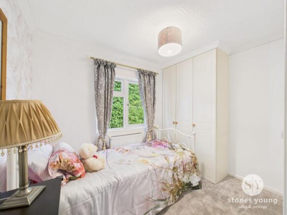 2 bed Park Home for sale Image 11