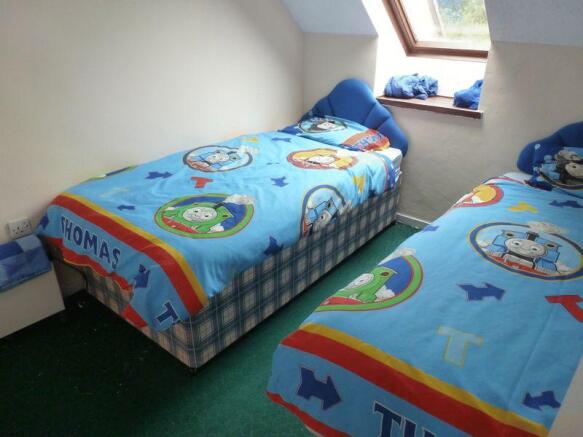 Photo 3