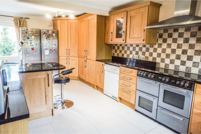 Kitchen / Breakfast