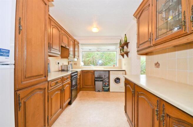 Kitchen.JPG