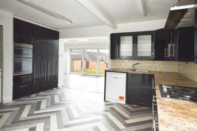 Kitchen/Breakfast Room