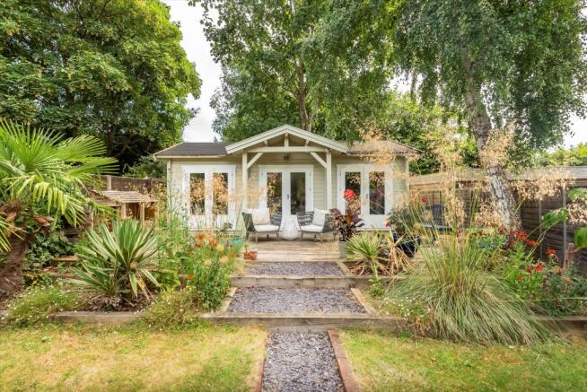 Summer house/home of