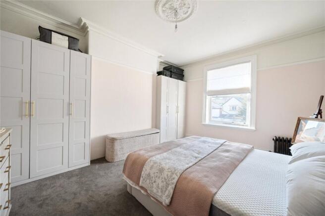 6 bed Semi-Detached for sale Image 12