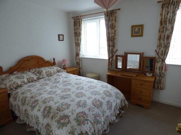 bed1