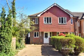 4, The Retreat, Worcester Park KT4 8SU