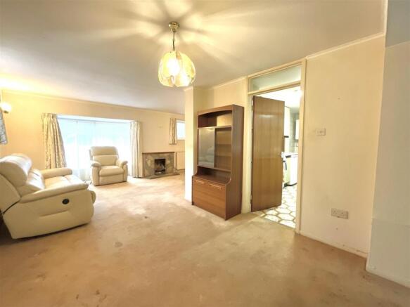 Dining Area 2
