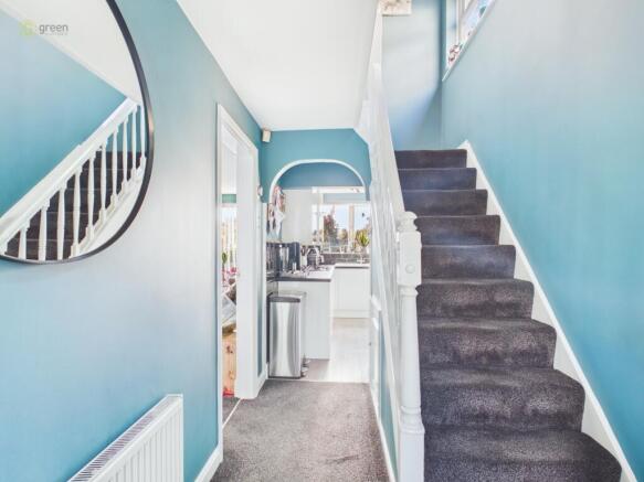 cam05591g0pr0172still002