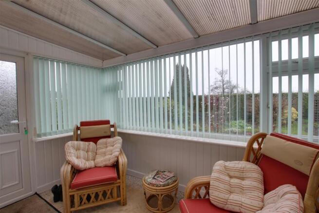 Sun Room/ Utility