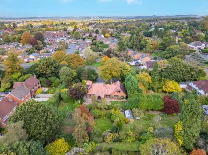 The Lodge, Ferndale Park, Pedmore, Stourbridge, DY9 0RB