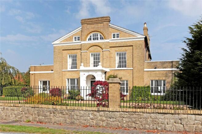 Crowdleham House