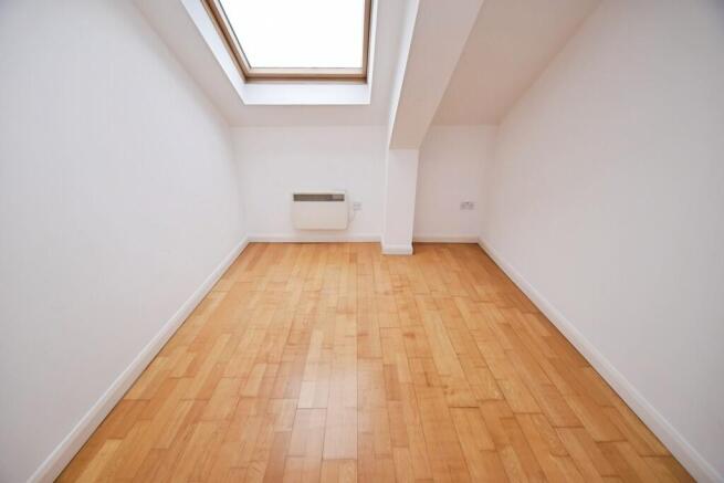 2 bed Apartment for sale Image 9