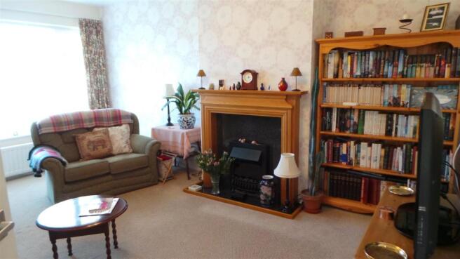 SITTING ROOM