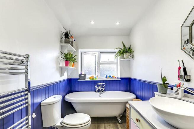 Luxury Bath & Shower Room