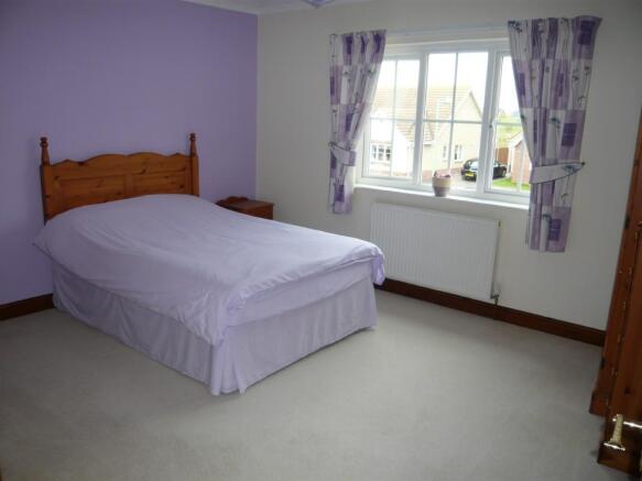 Another spacious Bed