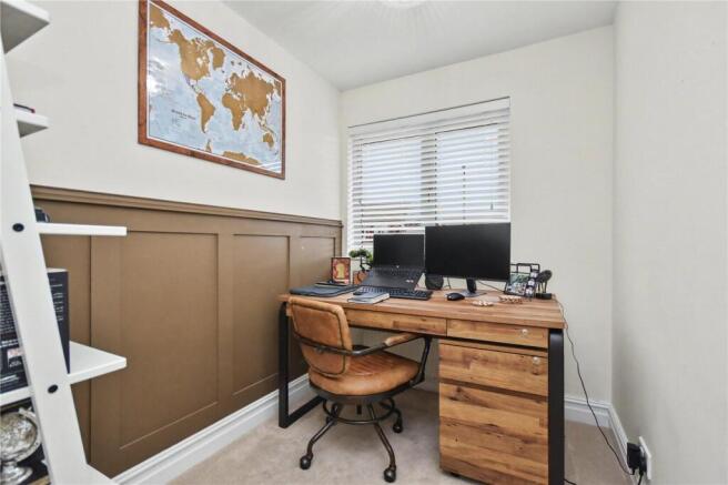3 bed Semi-Detached for sale Image 10