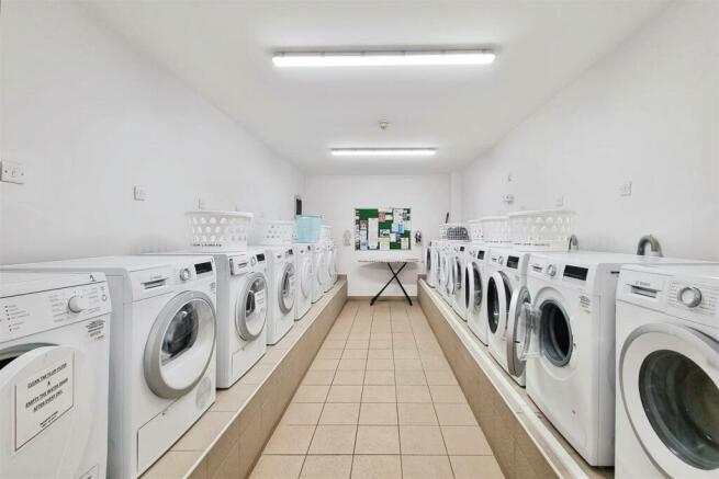 flat60martellocourt3-15jevingtongardenseastbourneb