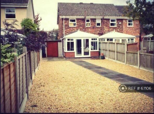 Large Rear Garden Onto Canal