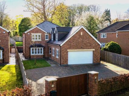Longdale Lane, Ravenshead, Nottinghamshire
