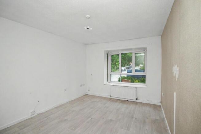 19 Highlands Drive, Stourton, Leeds, West Yorkshire, LS10 4RW