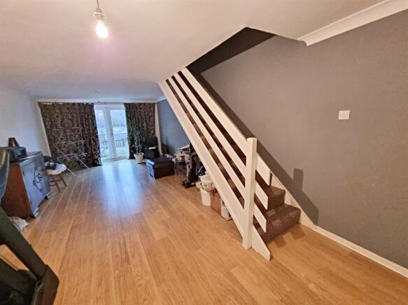 Living/Sitting Room