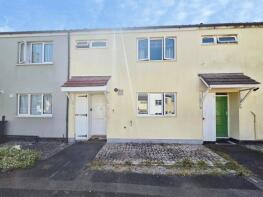 32, Gwelmeneth, Albion Road, Helston TR13 8JH