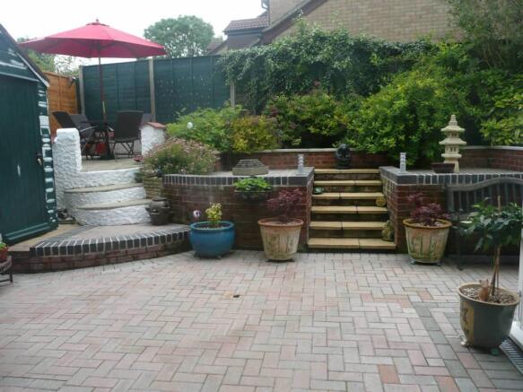 Photo 12