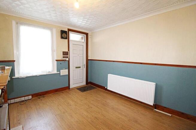 3 bed Terraced for sale Image 6