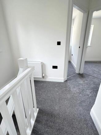 3 bed Terraced for sale Image 9