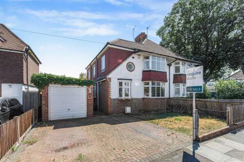 Bourne Vale, Hayes