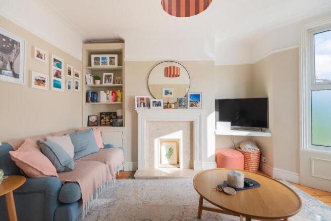 0G6PABN - Living Room A.jpg