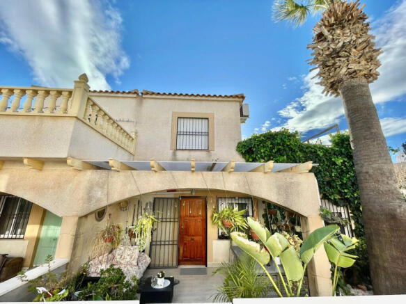 Playa Flamenca 3 bed 1 bath Townhouse